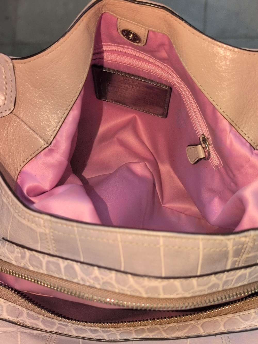 Classic Coach Croc-Embossed Shoulder Bag - limited edition! - Picture 9 of 12